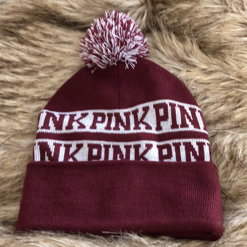 ❄️ Victoria’s Secret Pink Hat❄️